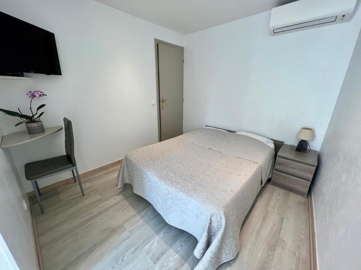 Hotel L'Etape فينوف لوبيه المظهر الخارجي الصورة